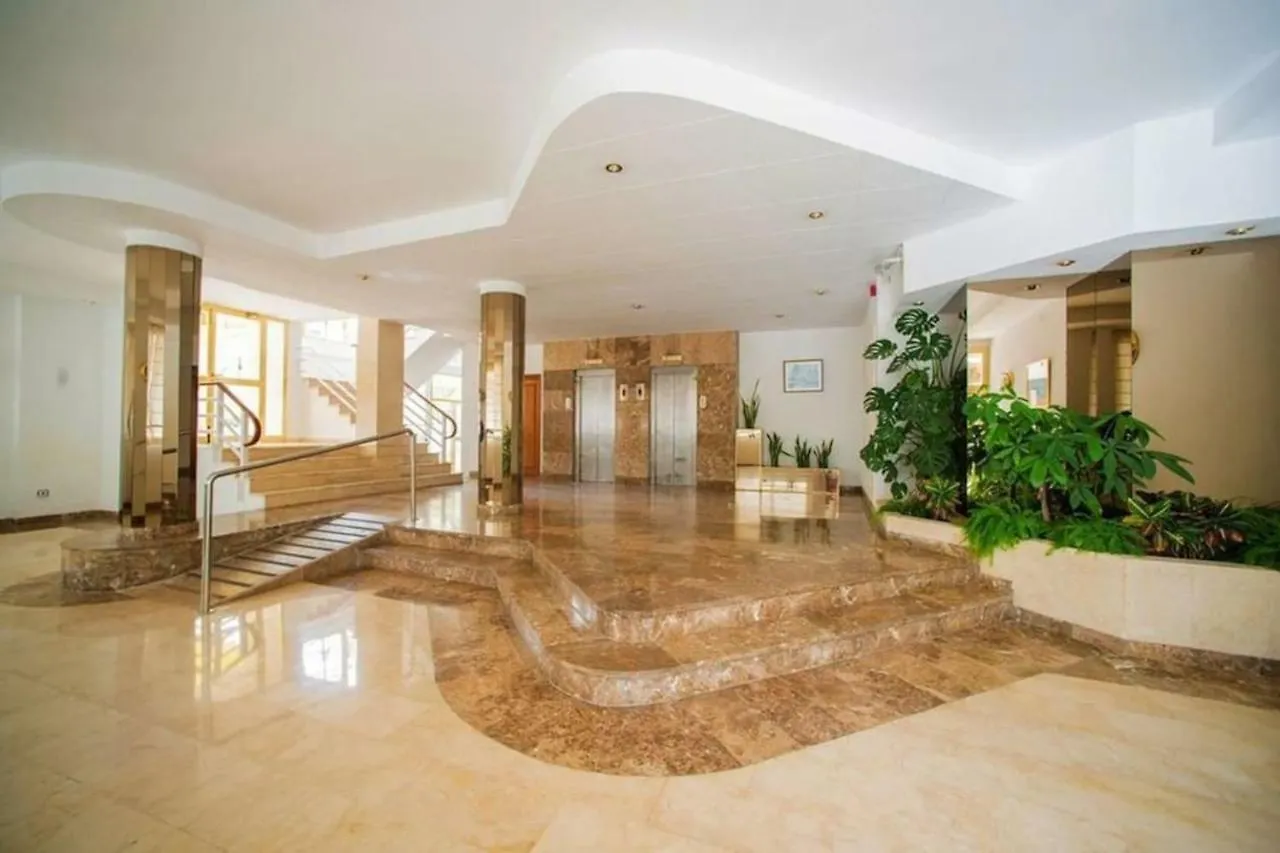 Cozy Beach Penthouse Salou Apartment